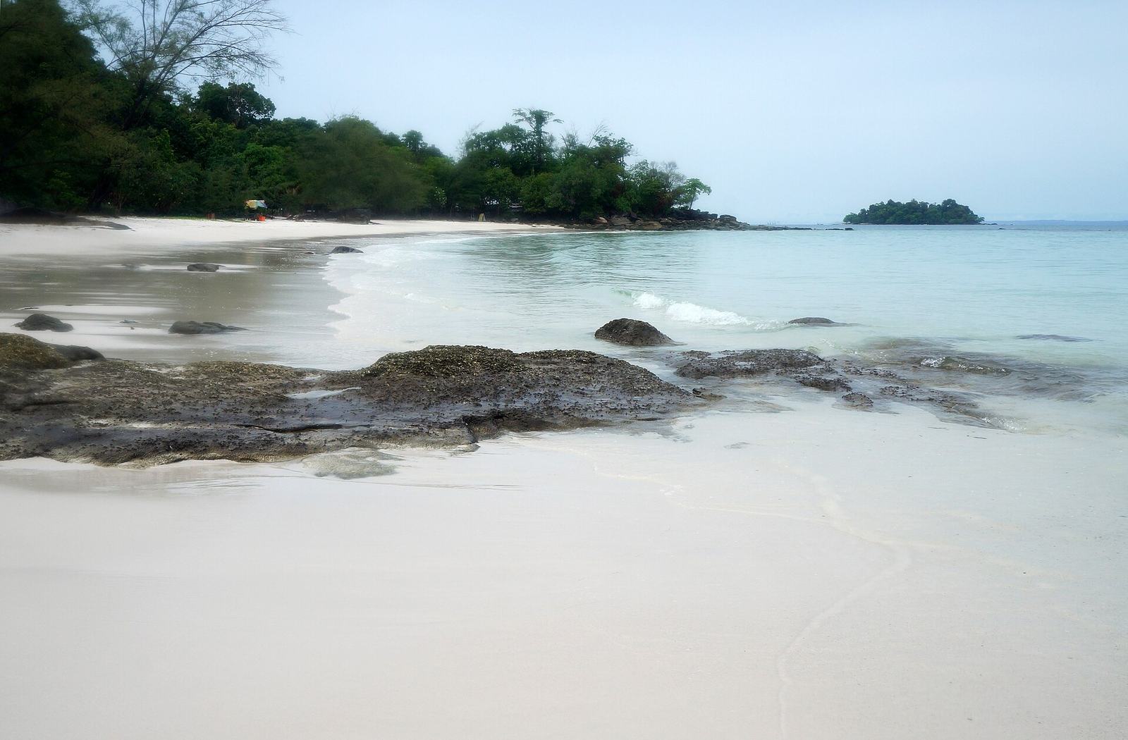 Street life in Koh Rong
