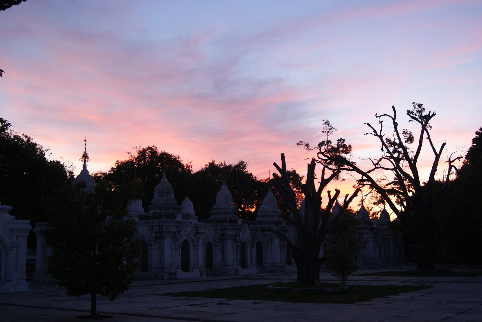 Yangon & Mandalay small group journey
