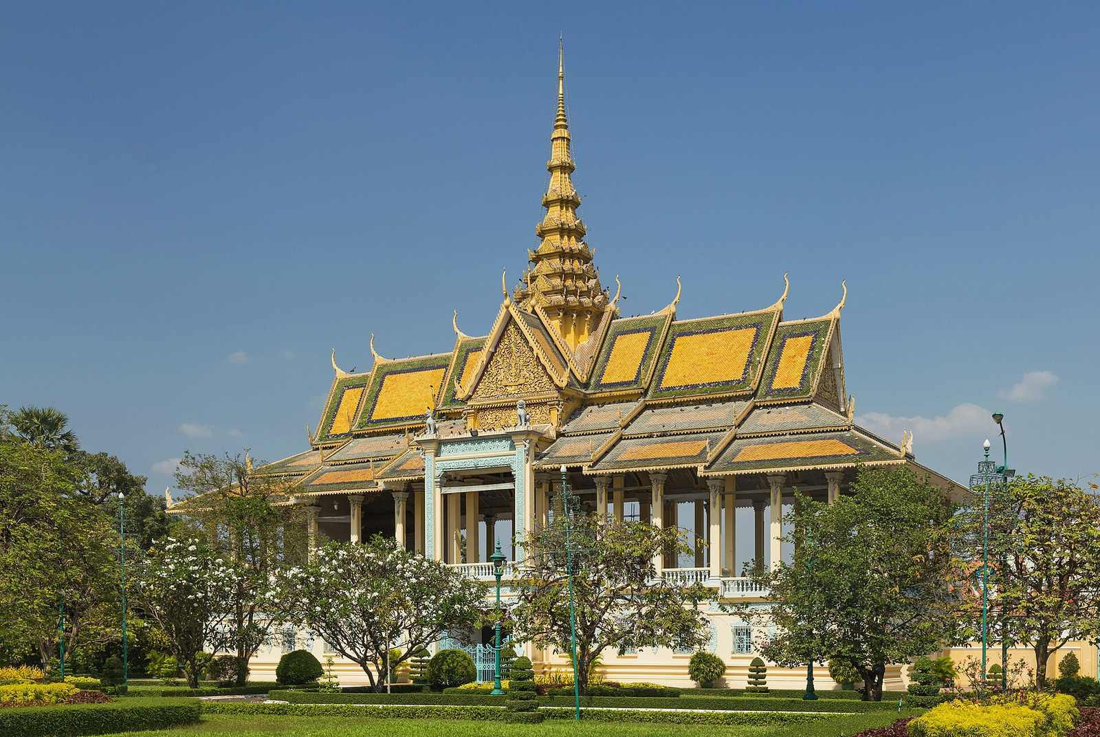 Angkor & the Coast small group journey