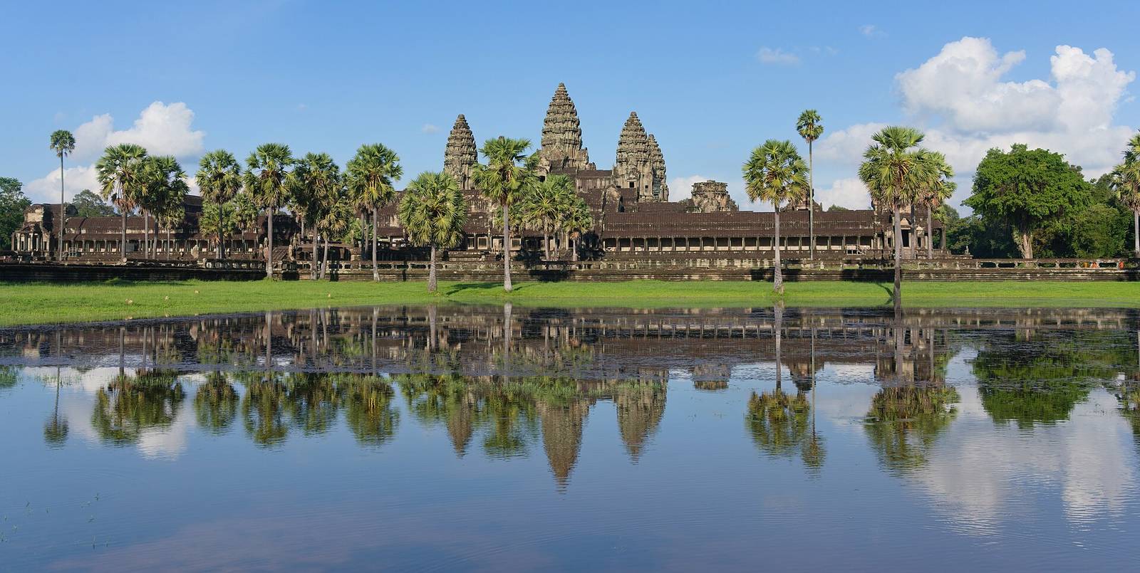 Cambodia In Depth small group journey