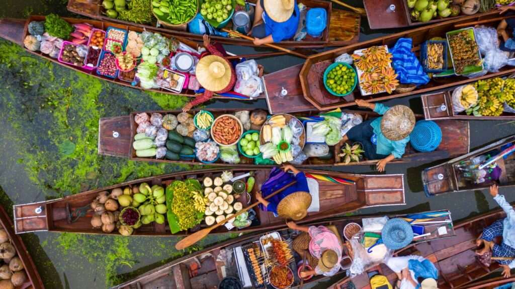 Thailand flaoting market2