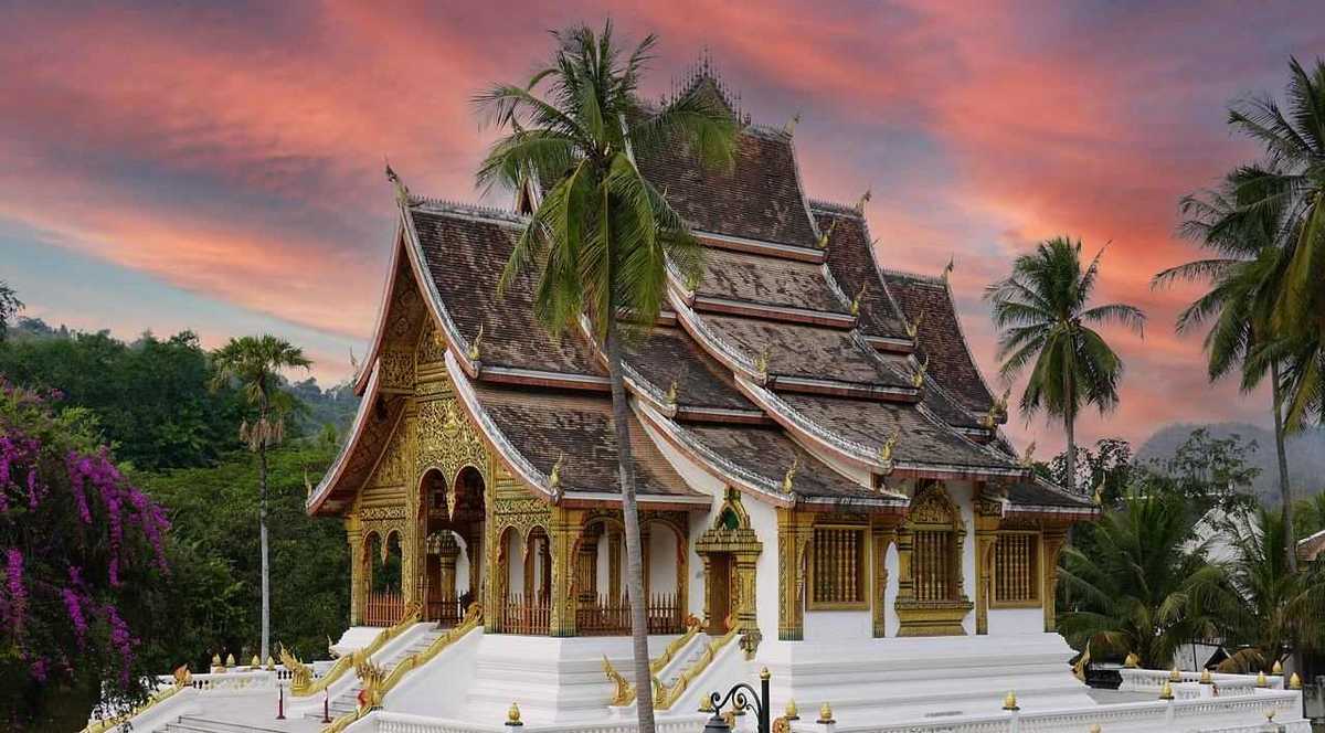 Laos luang prabang