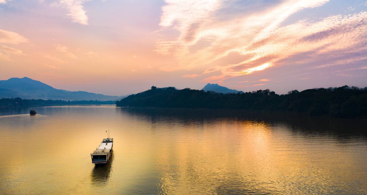 Laos mekong river